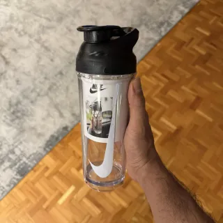 شیکر محبوب نایکی  - تصویر 4