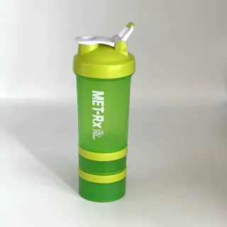 شیکر ورزشی MET-Rx مدل Flip-Top با ظرفیت 700 میلی‌لیتر – مناسب برای مکمل‌های ورزشی و پروتئینی - تصویر 8