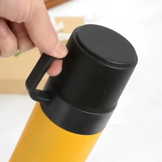 فلاسک استیل کمپینگ مدل SPORTS ظرفیت 600 میلی‌لیتر با درب پیچی و لیوان داخلی - تصویر 2