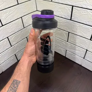 شیکر ورزشی درپیچی Optimum Nutrition با توپی فنری و درب پیچی رنگی - تصویر 11