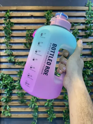جاگواتر پاستیلی تایپ BOTTLED JOY با طراحی گرادیانی و نشانگرهای زمانی - تصویر 4